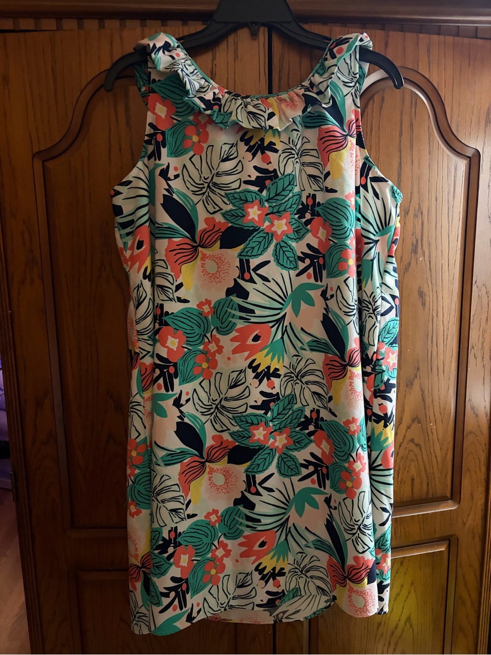 crown & ivy Tropical Floral Mini Dress in Teal, Coral, Navy and White
